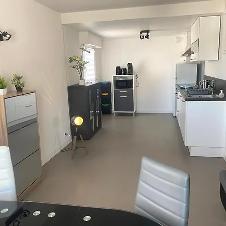 Lejlighed Grand T2 Centre-Ville, Calme, Lumineux Et Spacieux, 1 Chambre, 1 A 5 Pers, Climatisation, Wifi, Parking Libre Et Gratuit